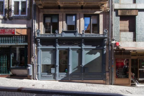 Гостиница Oporto Local Studios  Atiães